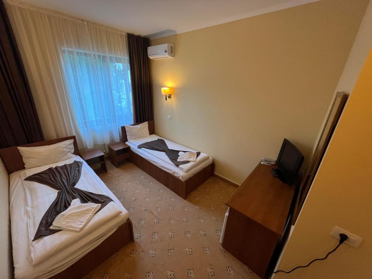 Hotel Termal โจอาจิวไบ ภายนอก รูปภาพ
